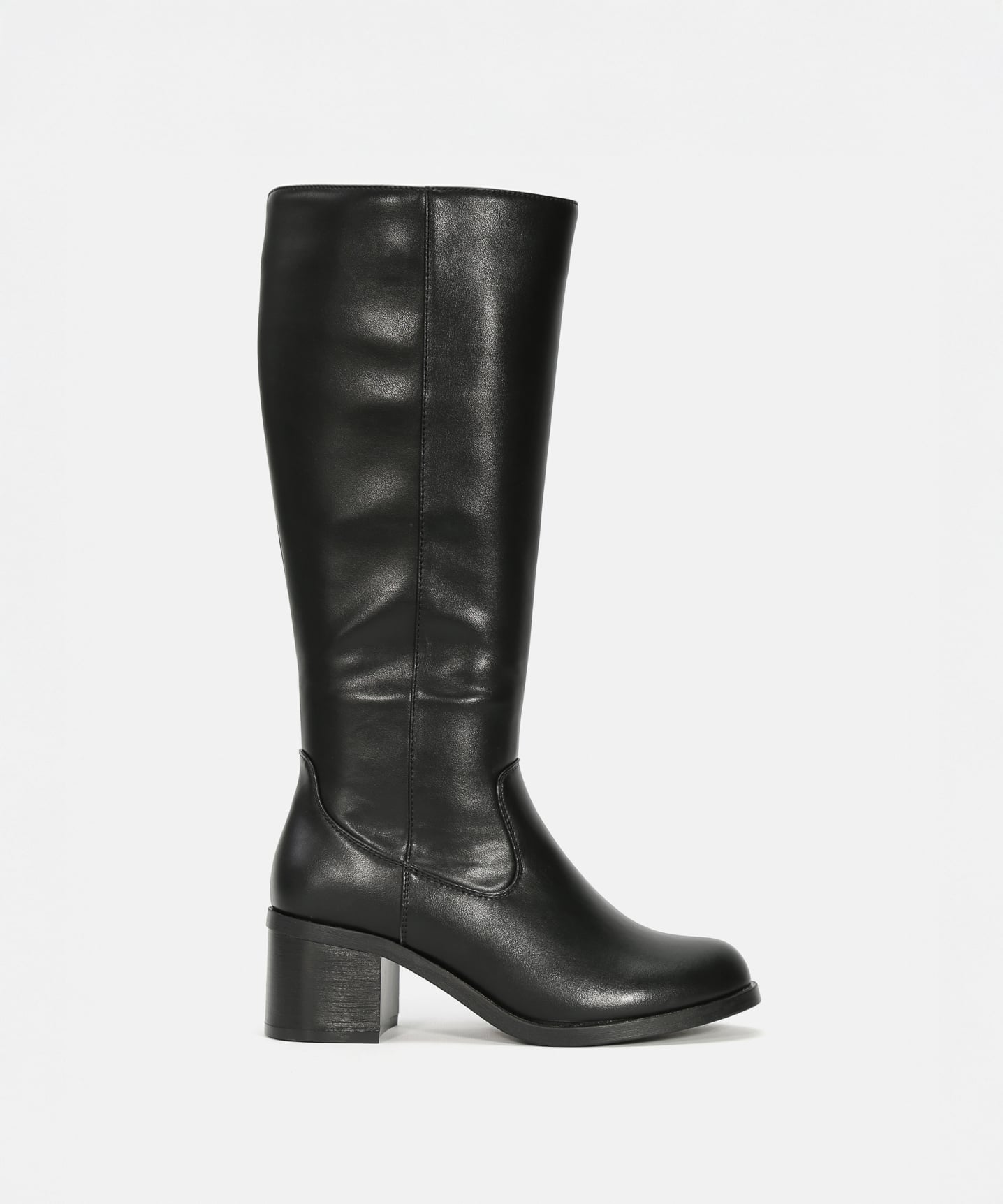 Botas altas salto image number null
